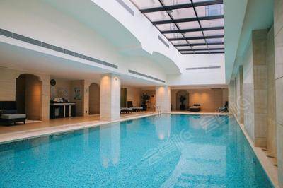 上海和平饭店室内游泳池